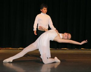 Hendersonville Ballet students